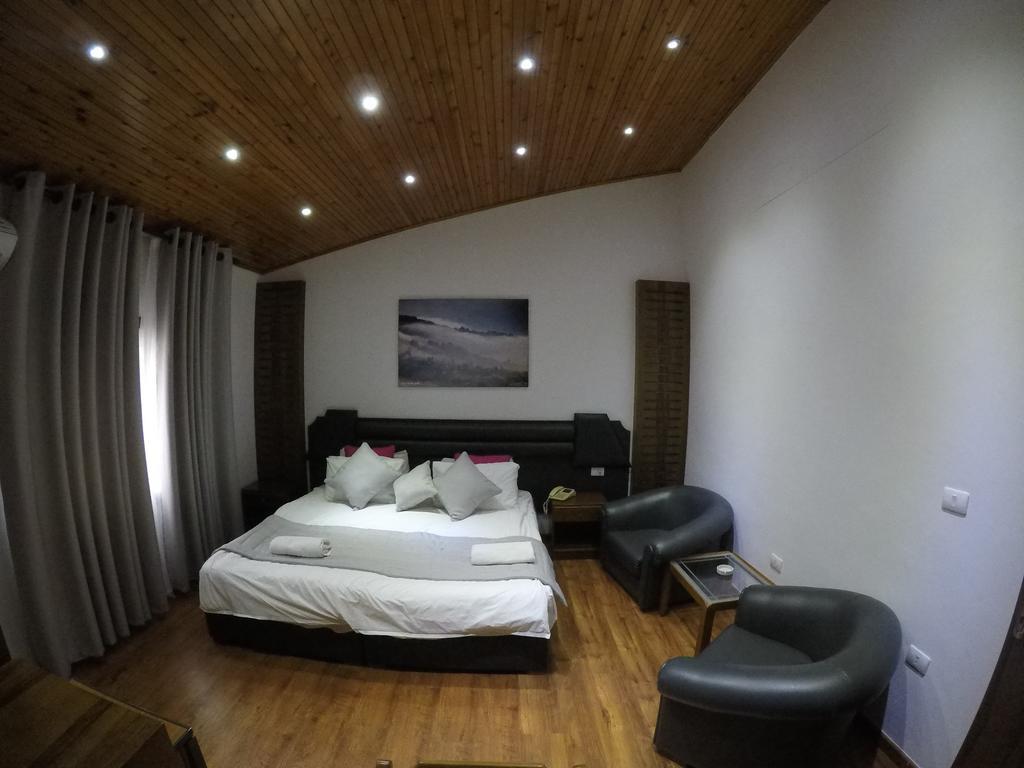 Le Tournant Hotel & Resort Ehden Εξωτερικό φωτογραφία